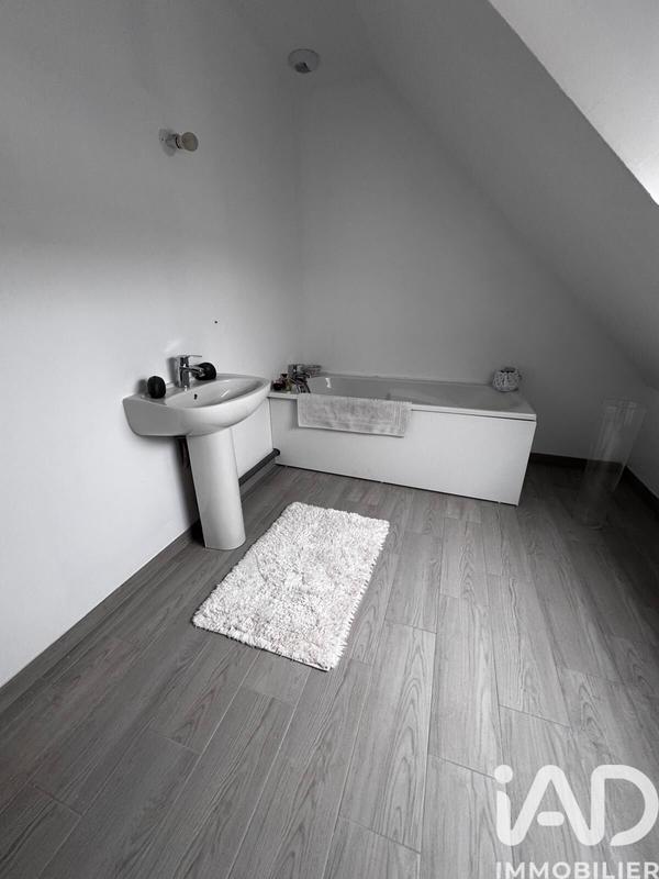 Maison - 115 m² - 4 pièces