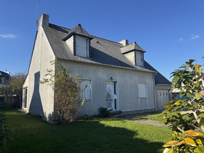 Maison - 104 m² - 5 pièces