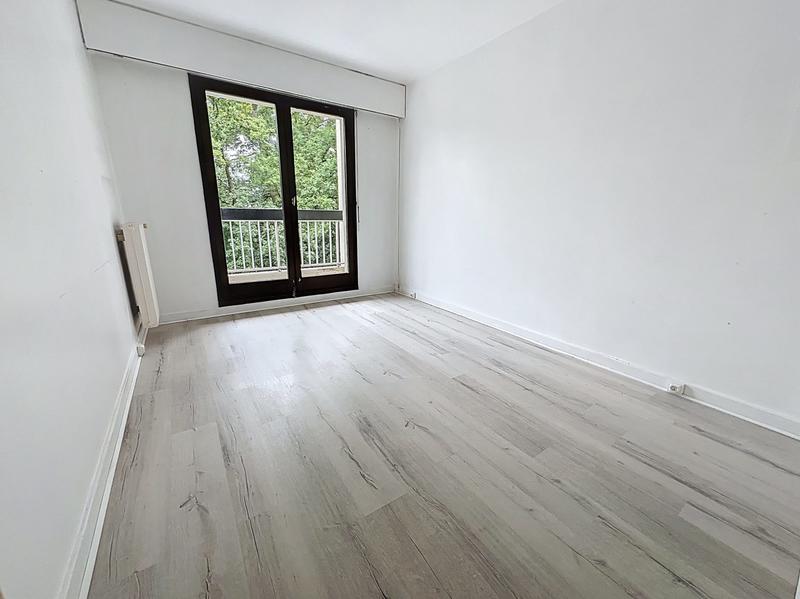 Appartement - 109 m² - 6 pièces