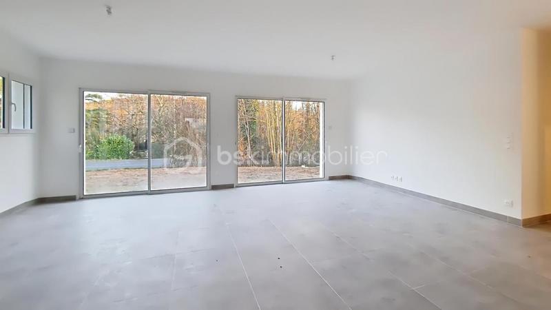 Maison - 128 m² - 5 pièces