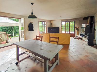 Maison - 150 m² - 6 pièces