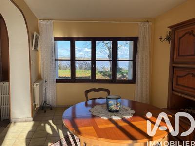 Maison - 131 m² - 5 pièces