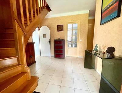 Maison - 145 m² - 6 pièces