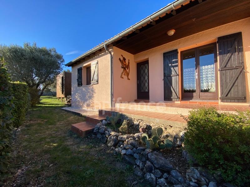 Maison - 110 m² - 4 pièces