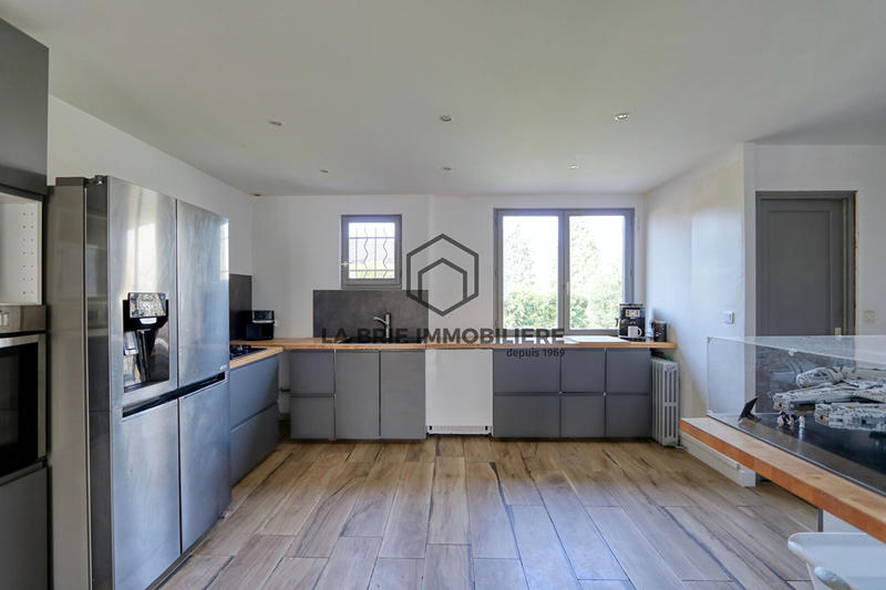 Maison - 149 m² - 6 pièces