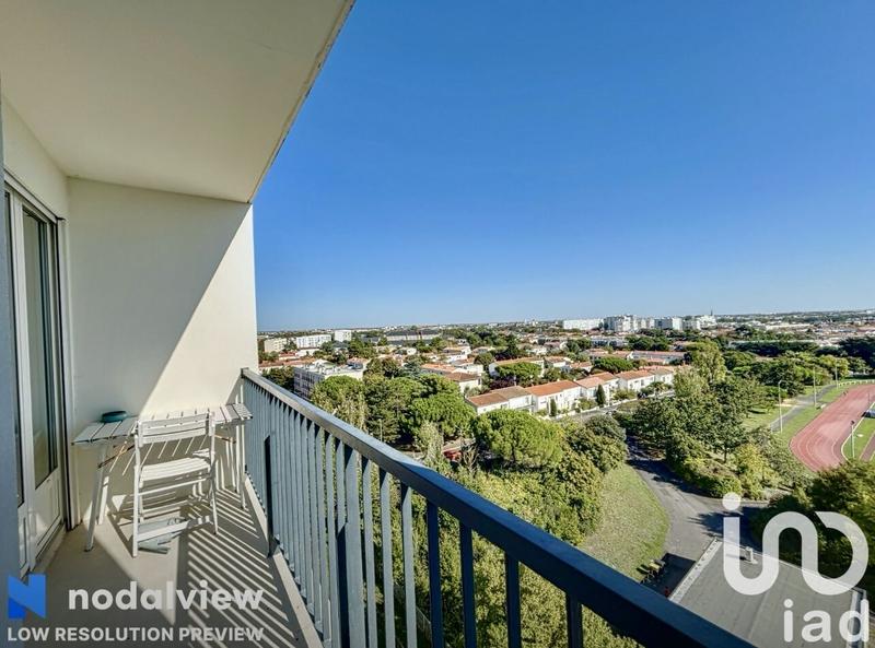 Appartement - 100 m² - 4 pièces