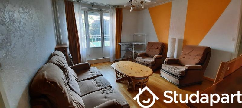 Chambre - 11 m² - 1 pièce