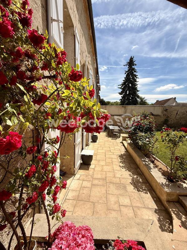 Maison - 195 m² - 6 pièces