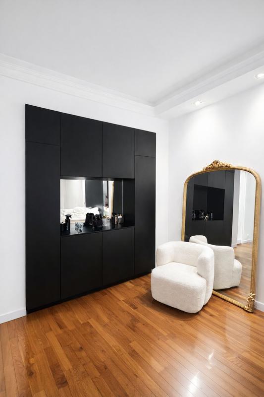 Maison - 302 m² - 11 pièces