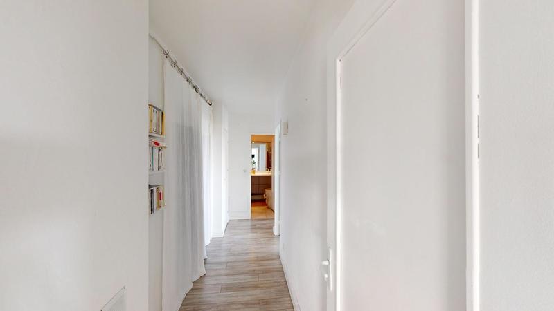 Appartement - 80 m² - 4 pièces