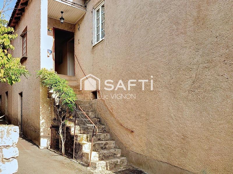 Maison - 98 m² - 6 pièces