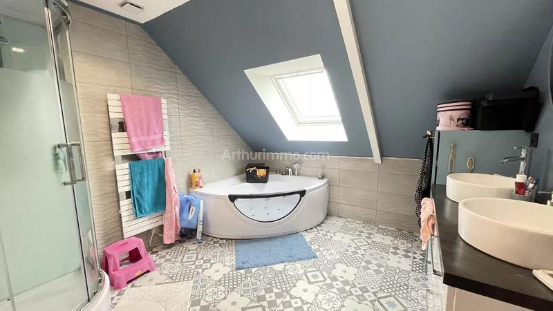 Maison - 168 m² - 5 pièces