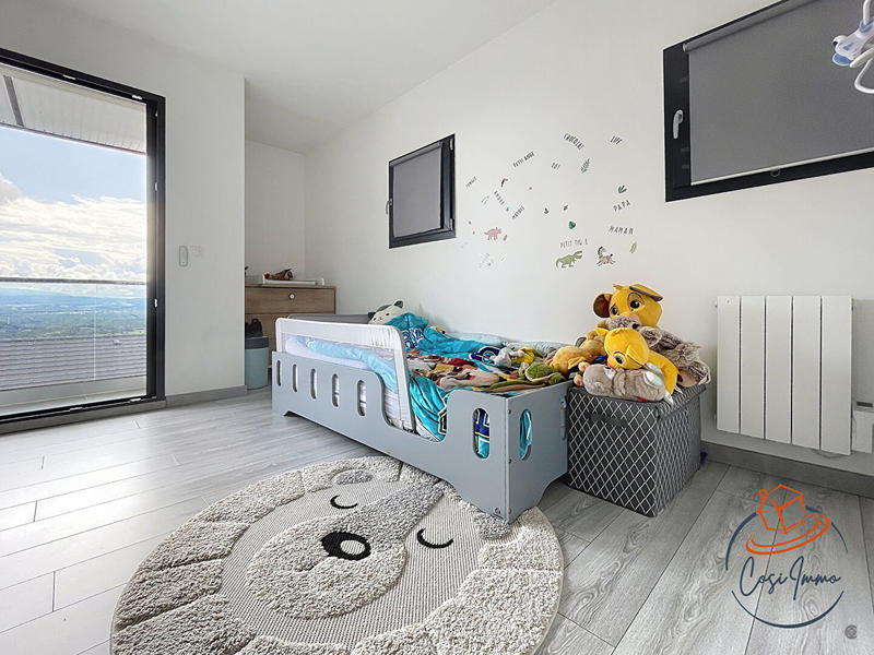 Maison - 115 m² - 4 pièces