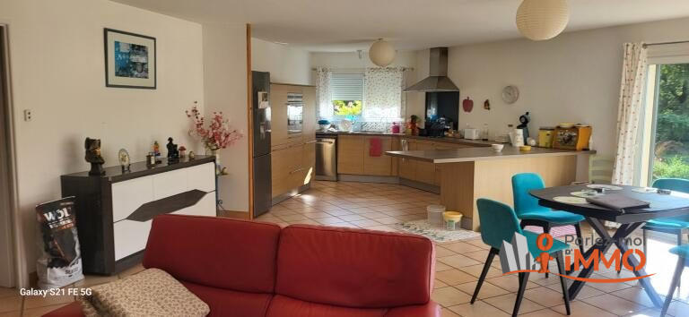 Maison - 114 m² - 4 pièces