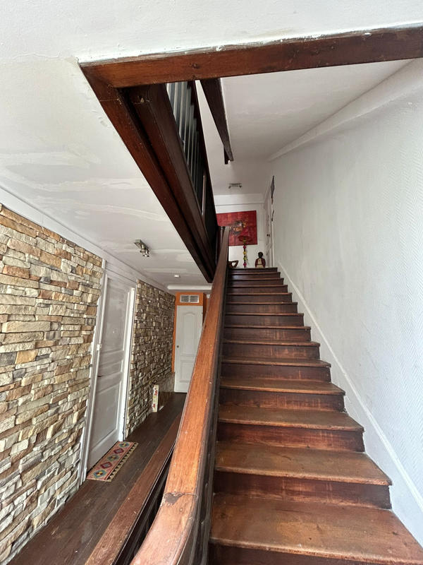 Appartement - 90 m² - 2 pièces