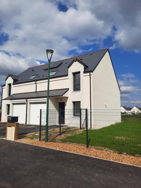 Maison - 85 m² - 4 pièces