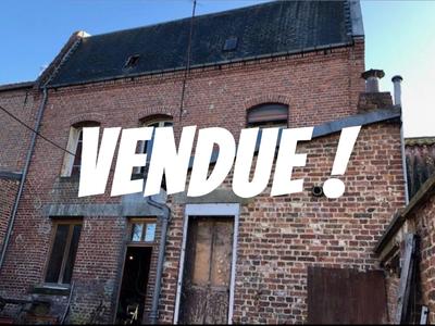 Maison - 300 m² - 4 pièces