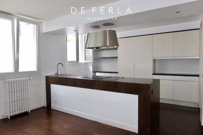 Appartement - 81 m² - 3 pièces