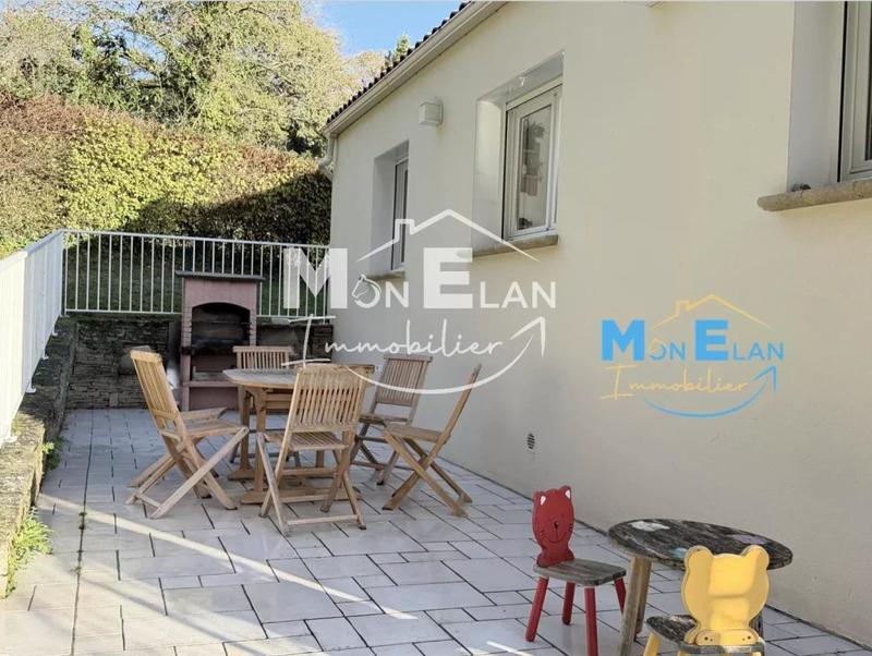 Maison - 98 m² - 5 pièces