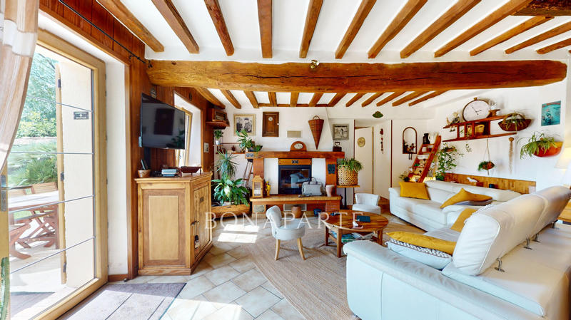 Maison - 147 m² - 6 pièces