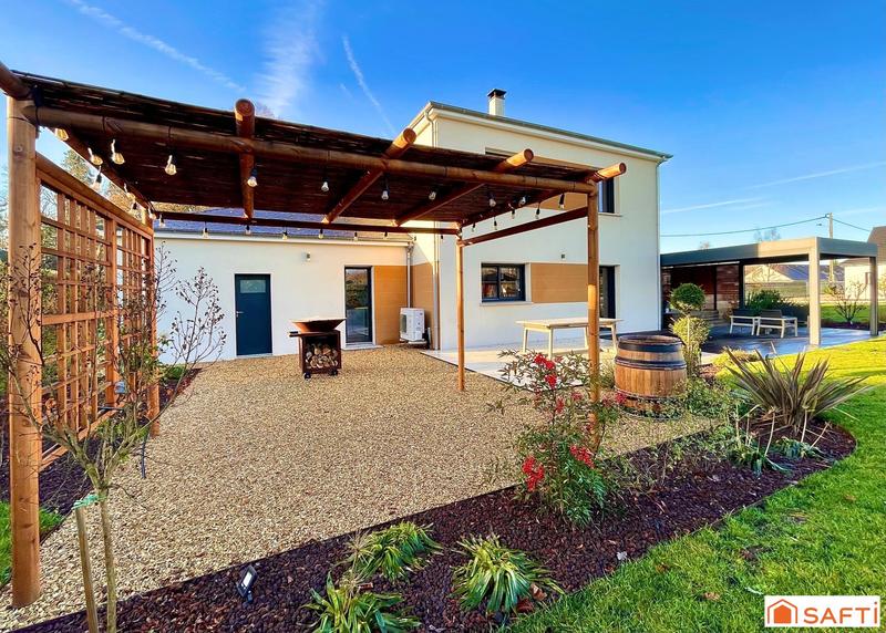 Maison - 139 m² - 7 pièces