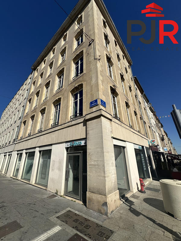 Local commercial - 442 m²