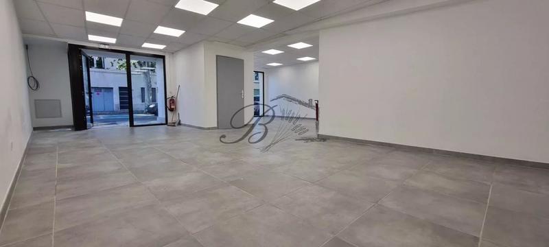 Bureau - 127 m² - 3 pièces