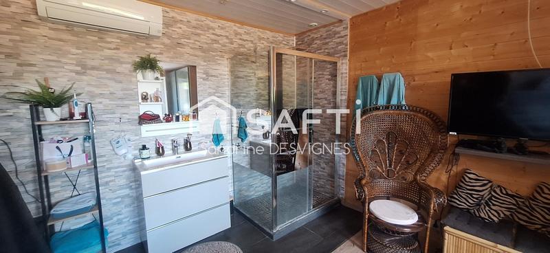 Maison - 240 m² - 9 pièces