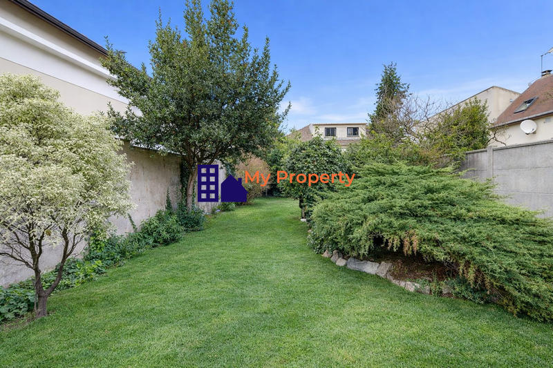 Maison traditionnelle - 88 m² - 5 pièces