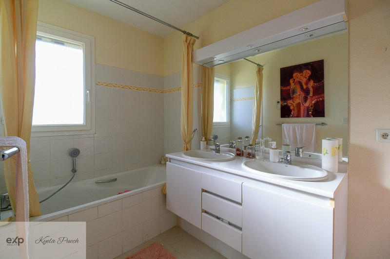 Villa - 122 m² - 5 pièces