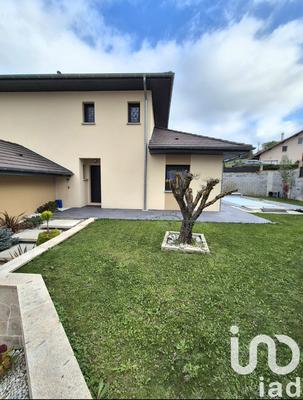 Maison - 115 m² - 5 pièces