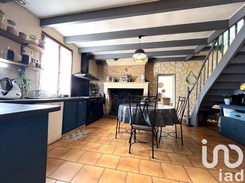 Maison - 257 m² - 8 pièces