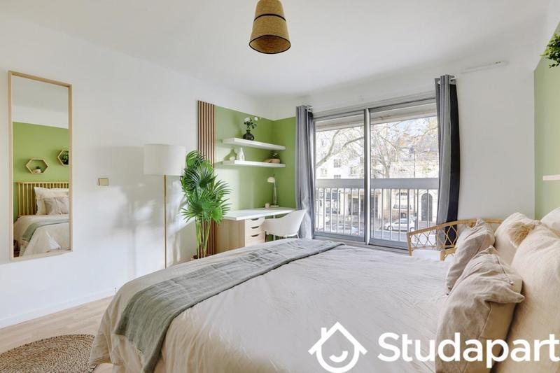 Chambre - 10 m² - 1 pièce