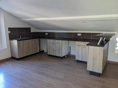 Appartement - 81 m² - 4 pièces