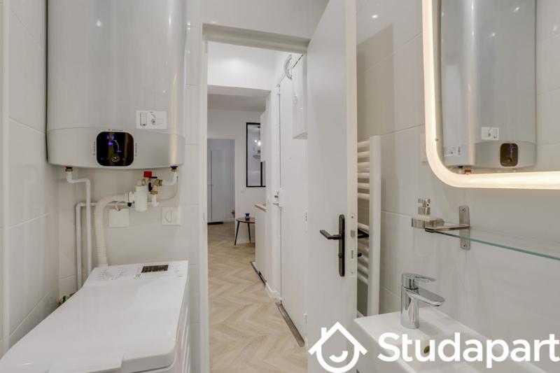 Chambre - 9 m² - 1 pièce