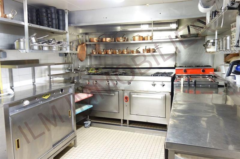 Fonds de commerce - Local commercial - 400 m²