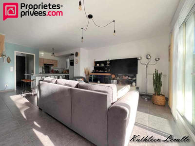 Maison - 88 m² - 4 pièces
