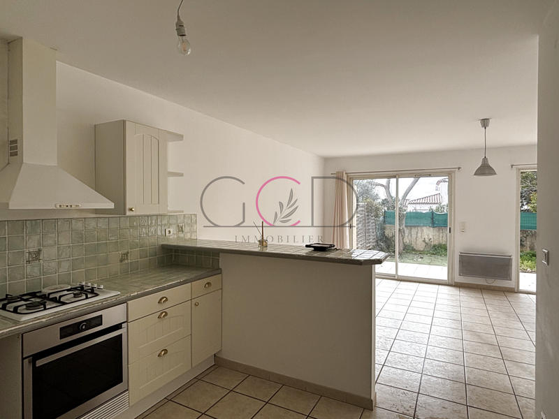 Maison - 80 m² - 4 pièces