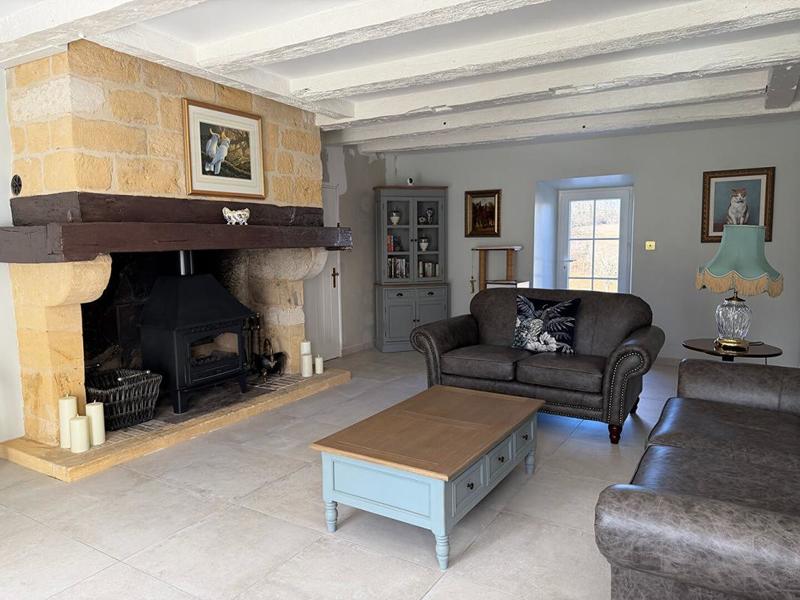 Maison - 241 m² - 5 pièces