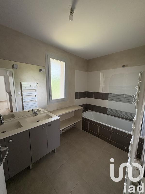 Maison - 82 m² - 4 pièces