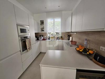 Villa - 124 m² - 5 pièces