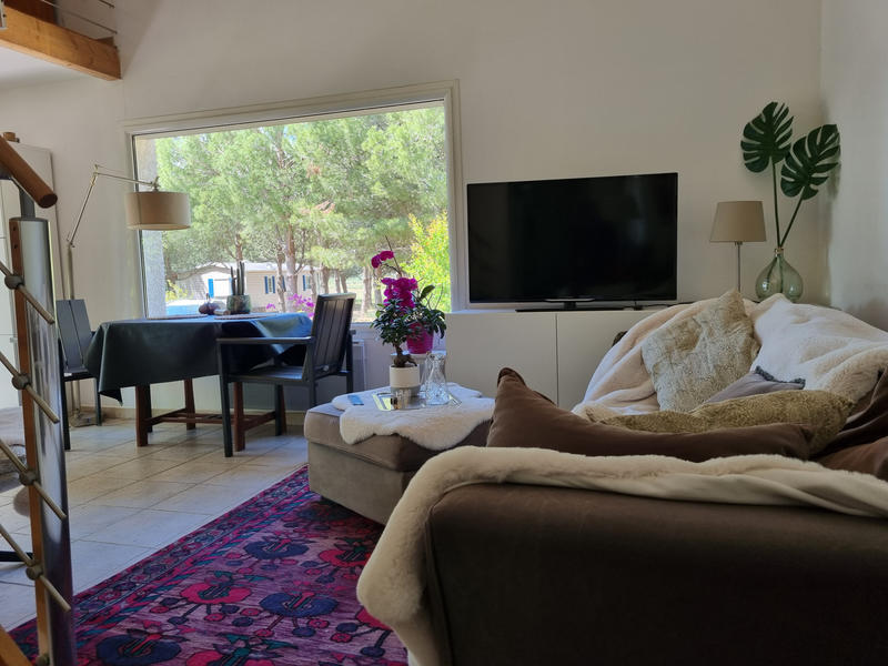 Propriété - 252 m² - 12 pièces