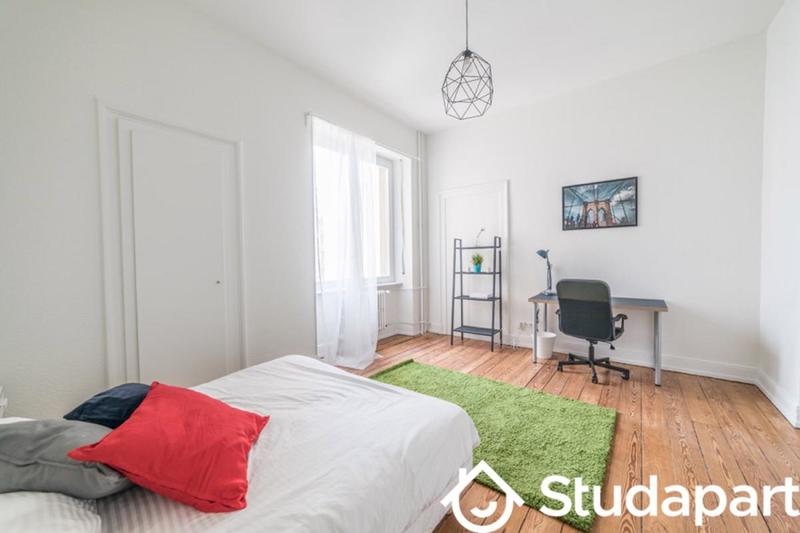 Chambre - 20 m² - 1 pièce