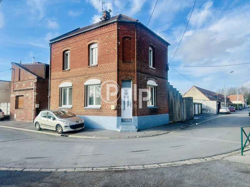 Maison - 107 m² - 6 pièces