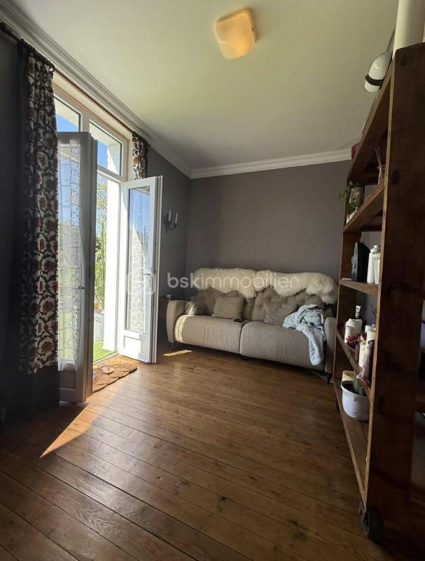 Maison - 75 m² - 5 pièces