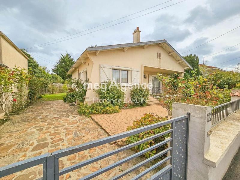 Maison de ville - 88 m² - 4 pièces