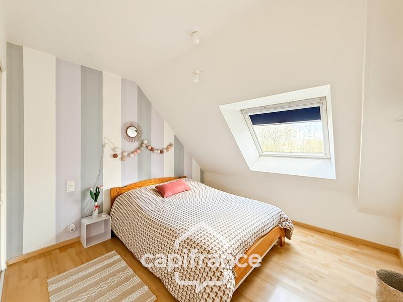 Maison - 98 m² - 5 pièces