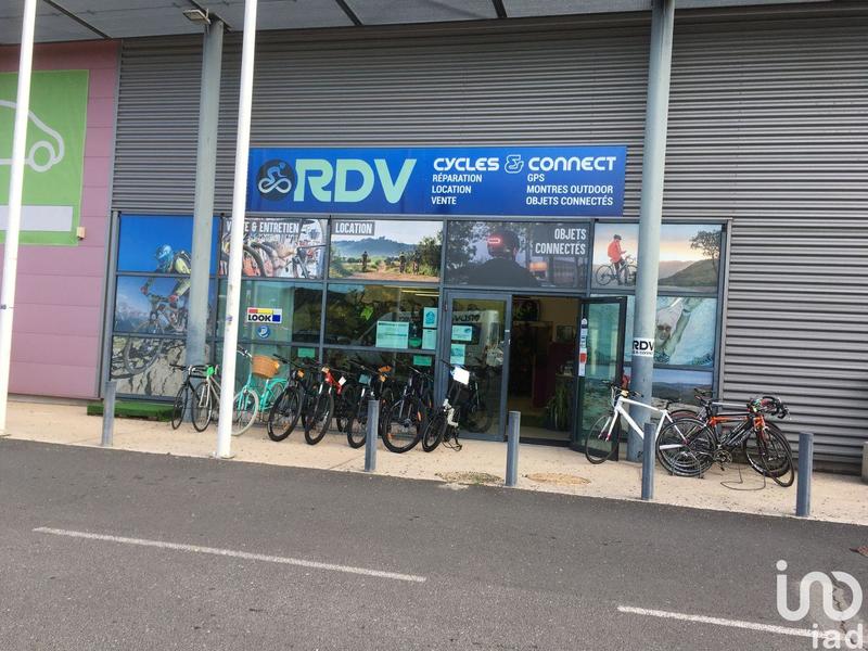 Local commercial - 81 m²