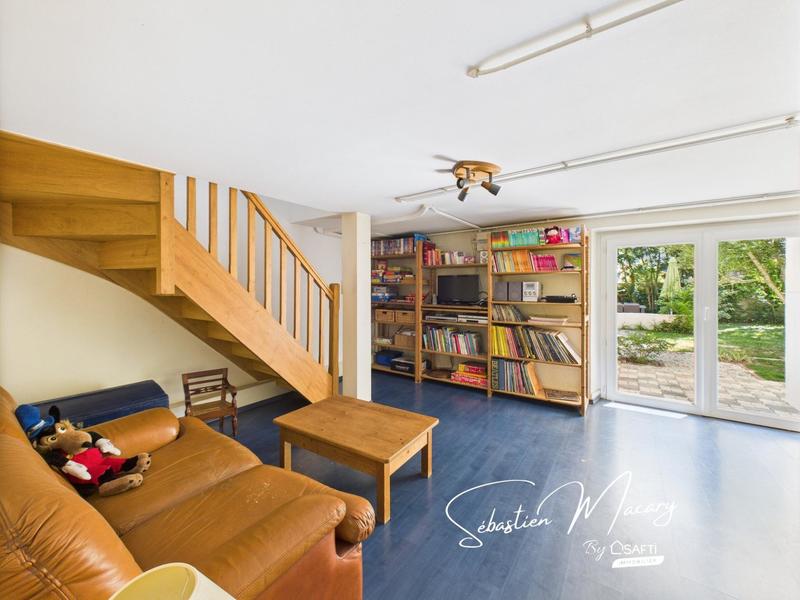 Maison - 140 m² - 7 pièces