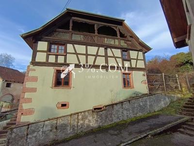 Maison - 180 m² - 5 pièces